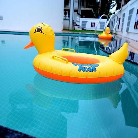 White House Villa-Private Pool Navelim Екстер'єр фото