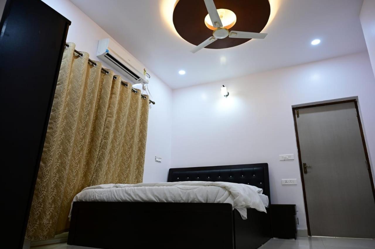 White House Villa-Private Pool Navelim Екстер'єр фото