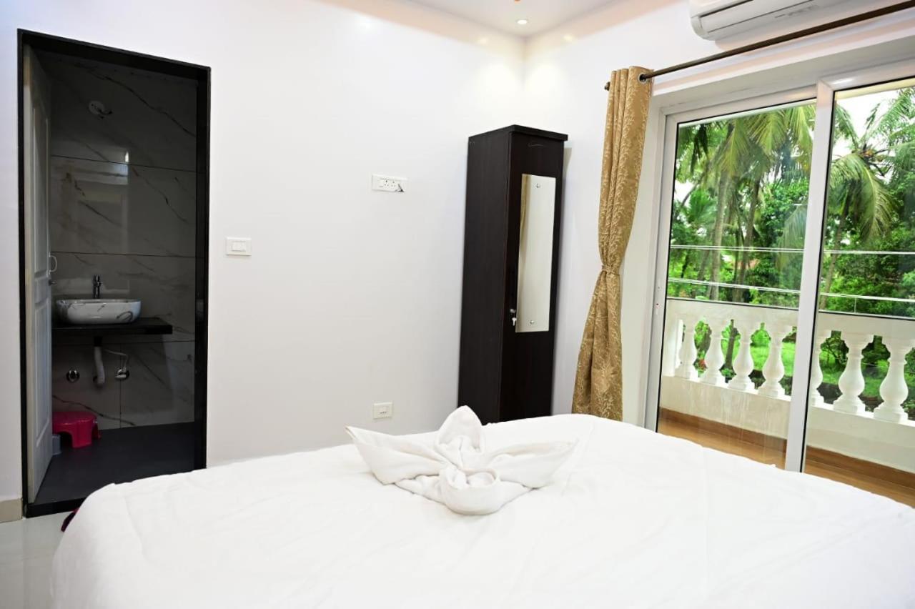 White House Villa-Private Pool Navelim Екстер'єр фото