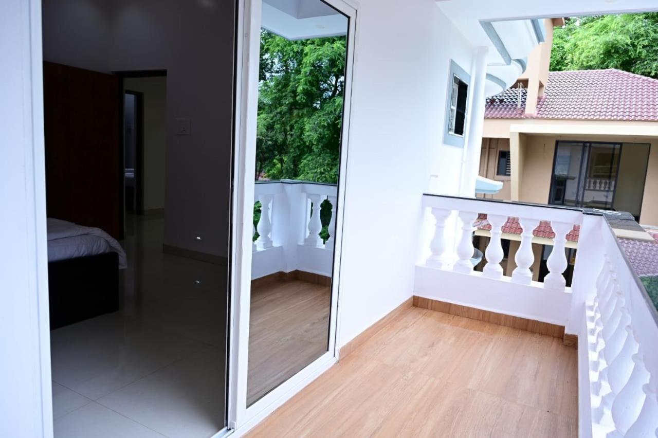 White House Villa-Private Pool Navelim Екстер'єр фото